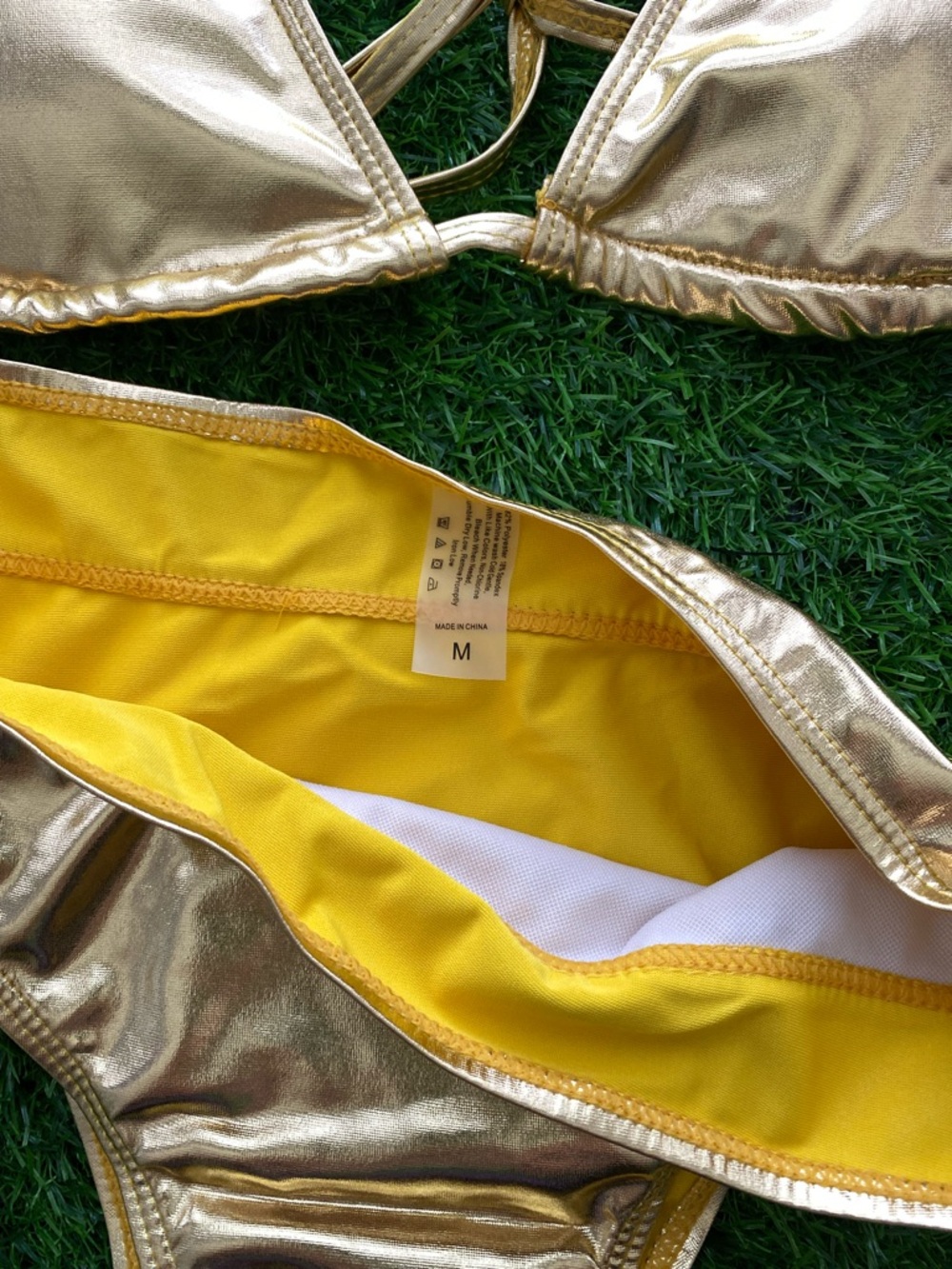 YAUASOPA Gold Metallic Bikini Set Size M NWOT - Picture 8 of 12